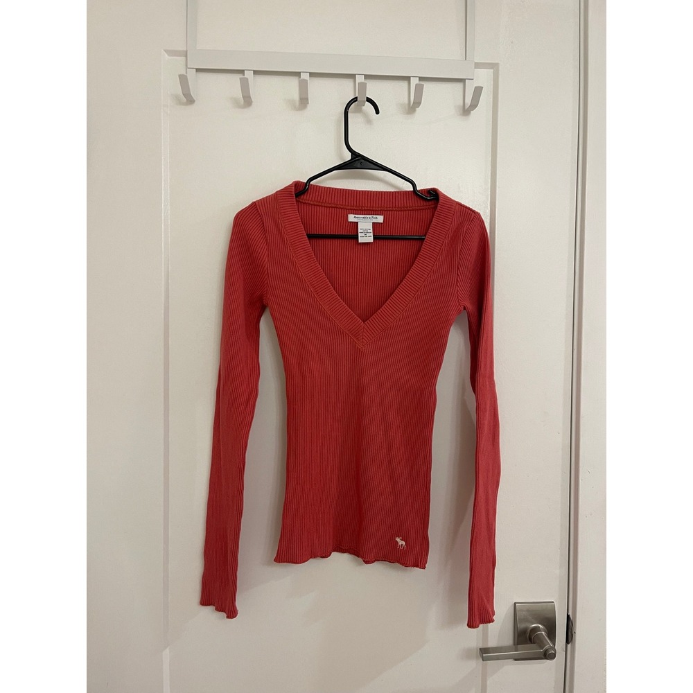 Vintage Y2K Abercrombie & Fitch V Neck Coral Bella Swan Snatching Sweater Blouse